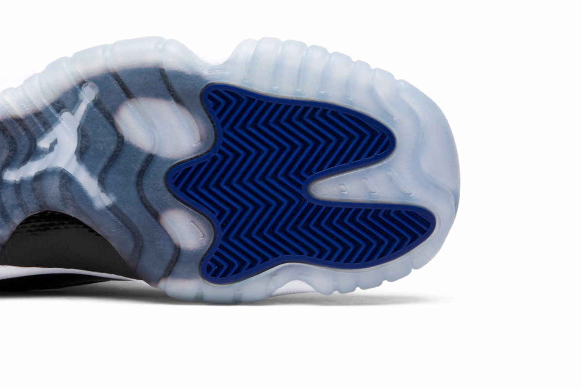 (Grade School) Air Jordan 11 Retro 'Space Jam' 2016 378038-003