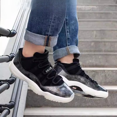 (Grade School) Air Jordan 11 Retro Low 'Barons' 528896-010 Lookbook (Grade School) Air Jordan 11 Retro Low 'Barons' 528896-010