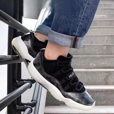 (Grade School) Air Jordan 11 Retro Low 'Barons' 528896-010 Shop (Grade School) Air Jordan 11 Retro Low 'Barons' 528896-010