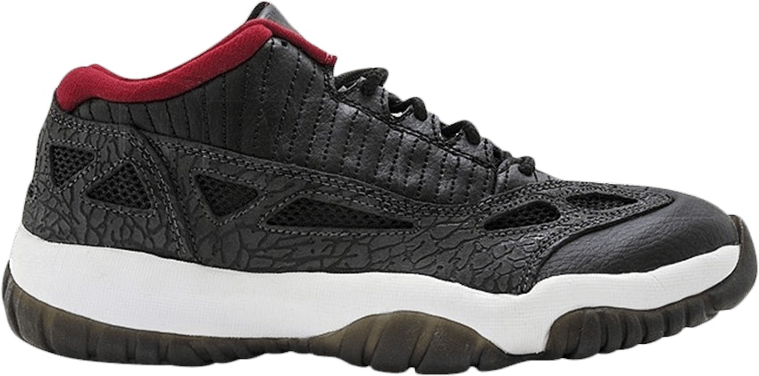 air-jordan-11-retro-low-black-gs