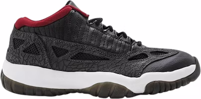 (Grade School) Air Jordan 11 Retro Low 'Black' 306006-061 (Grade School) Air Jordan 11 Retro Low 'Black' 306006-061