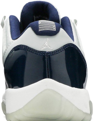 (Kanak-Kanak) Air Jordan 11 Retro Rendah 'Georgetown' 528896-007 Sizing (Kanak-Kanak) Air Jordan 11 Retro Rendah 'Georgetown' 528896-007