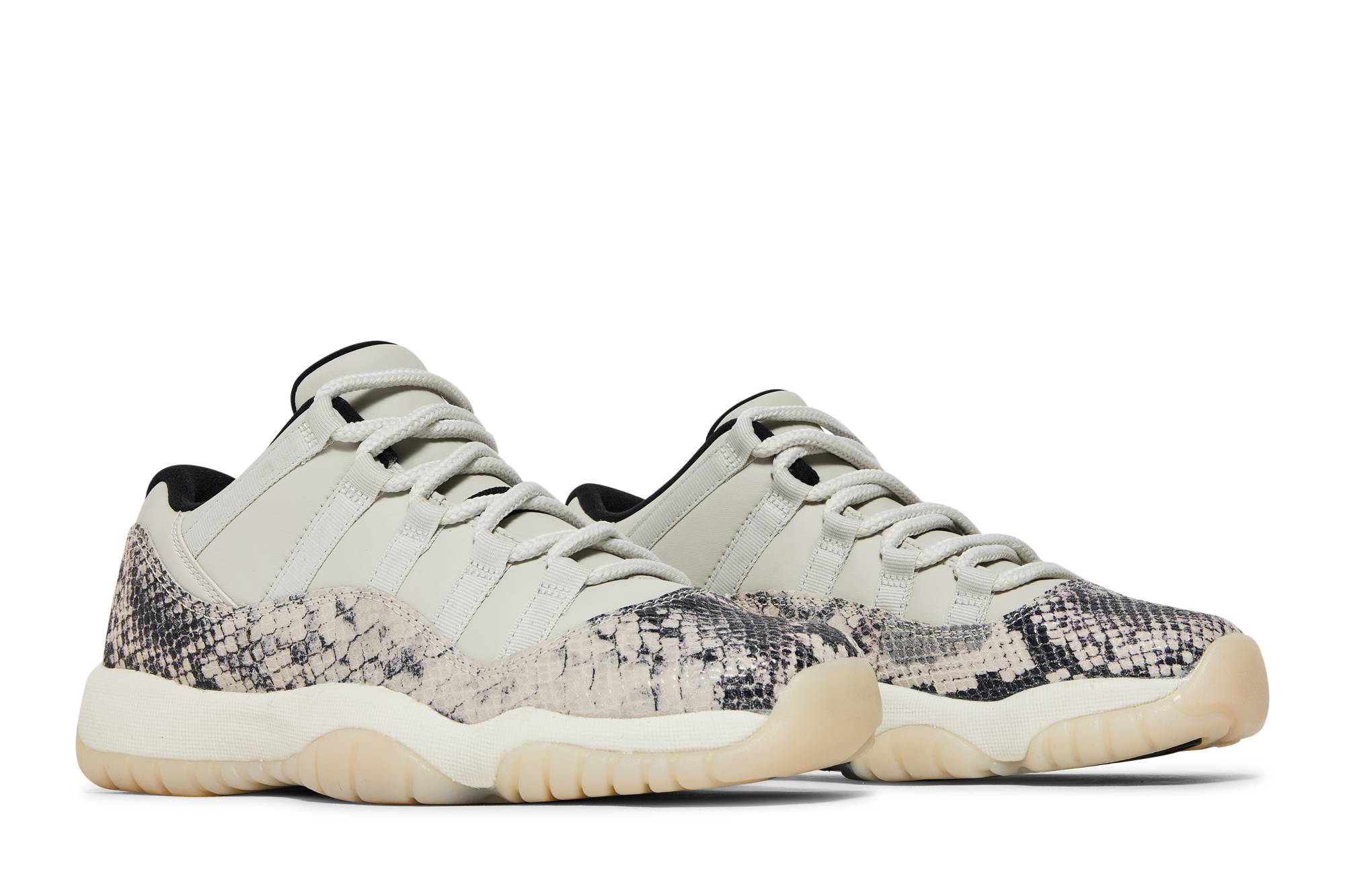 Cheap GS エア ジョーダン 11 レトロ ロー "ライトボーン スネーク" CD6847-002