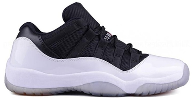 (小学) Air Jordan 11 复刻低帮 'Tuxedo' 运动鞋 528896-110 Order (小学) Air Jordan 11 复刻低帮 'Tuxedo' 运动鞋 528896-110