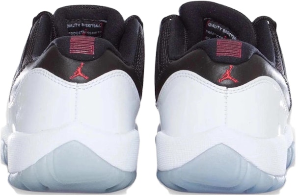 (小学) Air Jordan 11 复刻低帮 'Tuxedo' 运动鞋 528896-110 Shop (小学) Air Jordan 11 复刻低帮 'Tuxedo' 运动鞋 528896-110