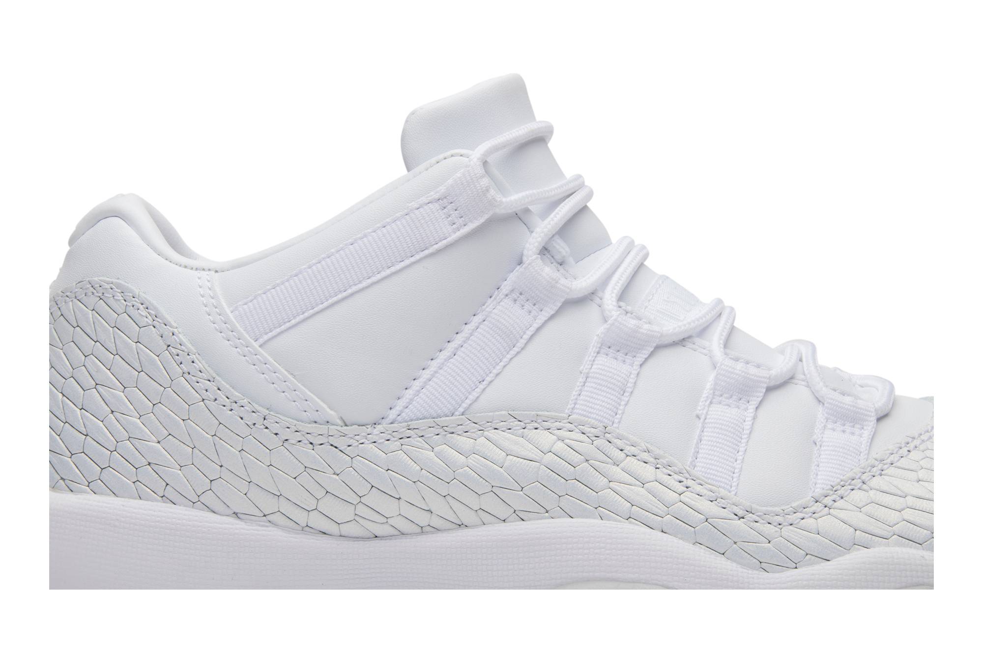 (GS) Jordan 11 Retro Low PRM 'Frost White' 圖 2