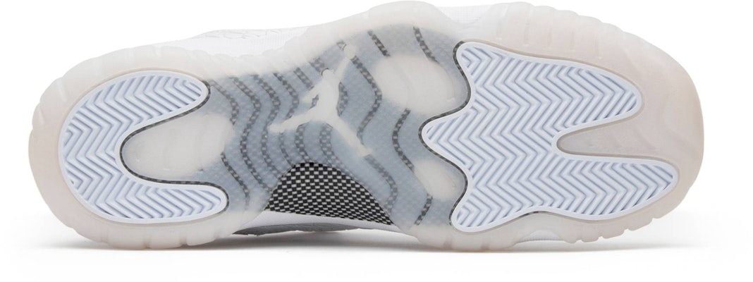 Jordan 11 top frost
