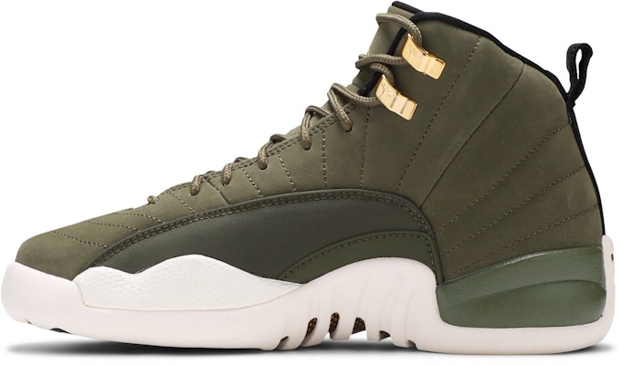 (Grade School) Air Jordan 12 Retro CP3 'Class of 2003' 153265-301 Lookbook (Grade School) Air Jordan 12 Retro CP3 'Class of 2003' 153265-301
