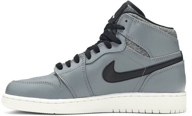 Air Jordan 1 High BG 'Rare Air' untuk Anak-anak Sekolah Dasar 705300-014 Lookbook Air Jordan 1 High BG 'Rare Air' untuk Anak-anak Sekolah Dasar 705300-014