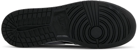 Shop (Grade School) Air Jordan 1 High FlyEase 'Black White' DC7986-011