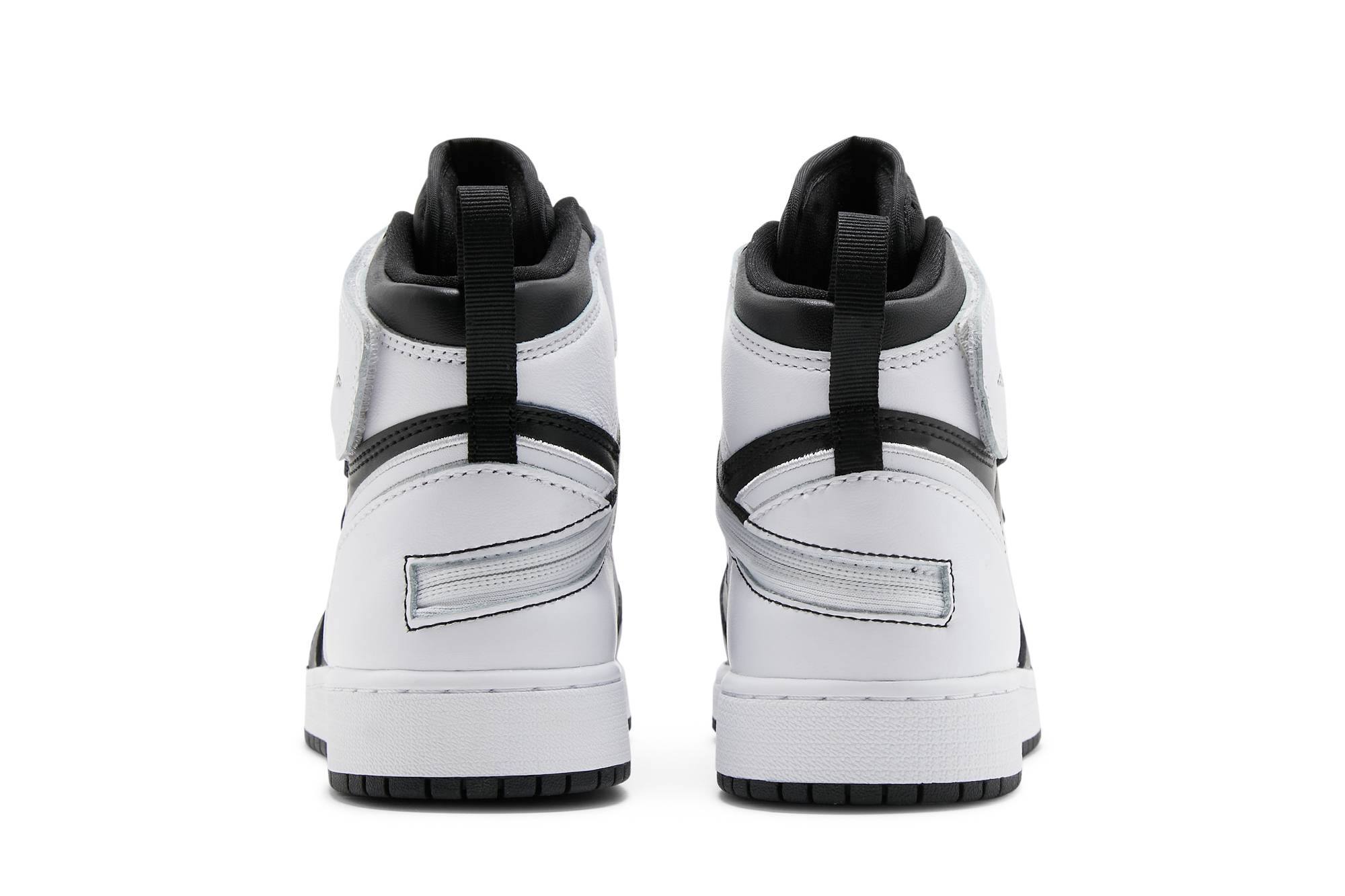 Details for (초등학생) 에어 조던 1 하이 플라이이즈 "블랙 화이트" DC7986-011