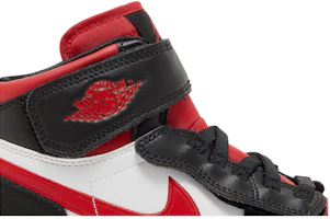 Order (Grade School) Air Jordan 1 High FlyEase 'Bred Toe' DC7986-061
