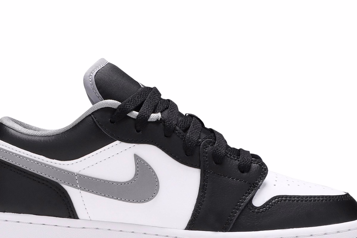 (Grade School) Air Jordan 1 Low 'Black Medium Grey' 553560-040