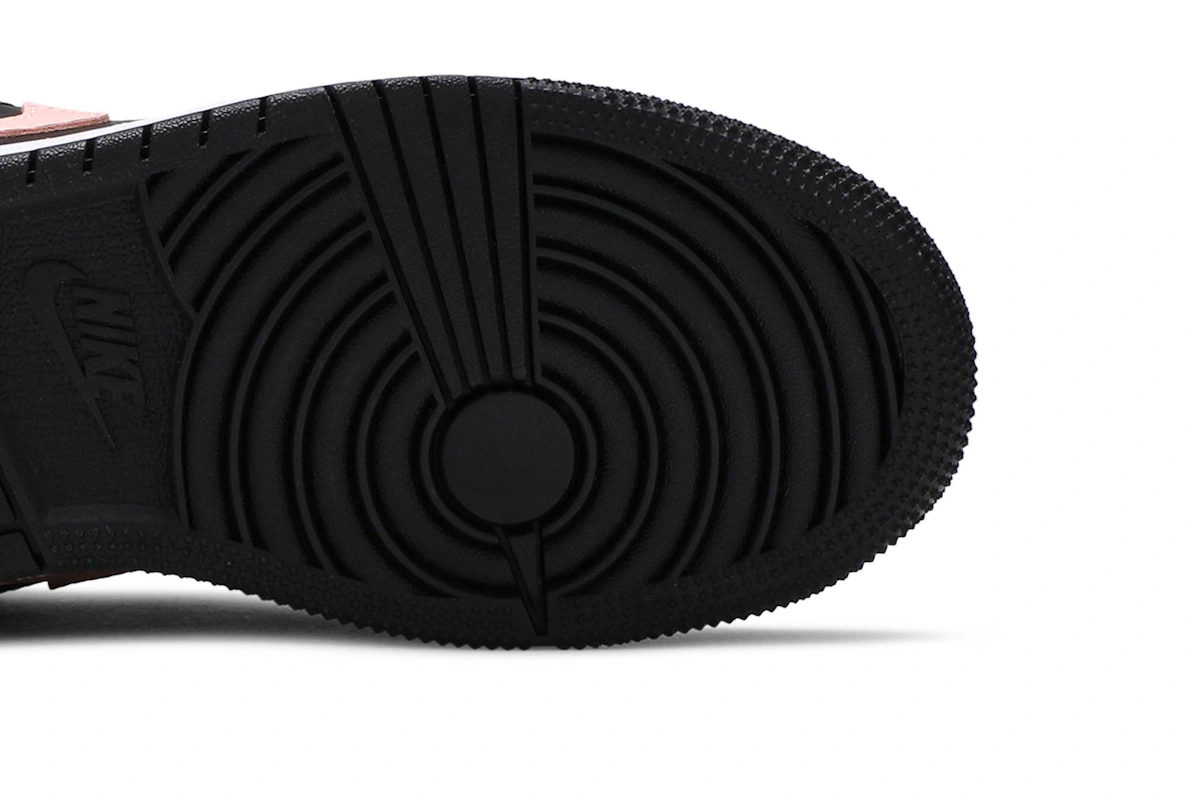 (Grade School) Air Jordan 1 Low 'Crimson Tint' 553560-034