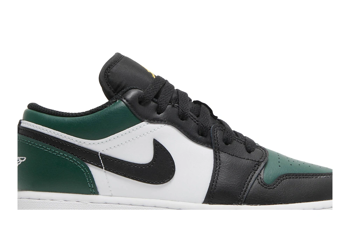 (Grade School) Air Jordan 1 Low 'Green Toe' 553560-371