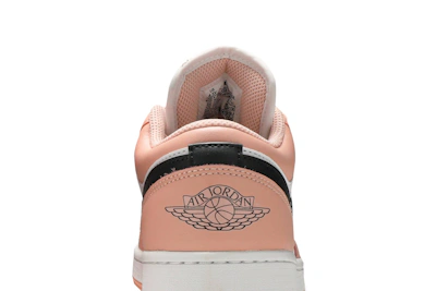 (Grade School) Air Jordan 1 Low 'Light Arctic Pink' 553560-800