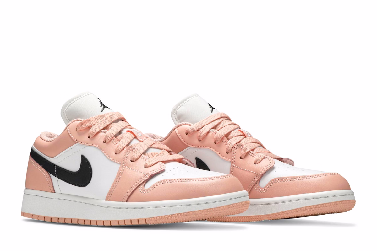 (Grade School) Air Jordan 1 Low 'Light Arctic Pink' 553560-800