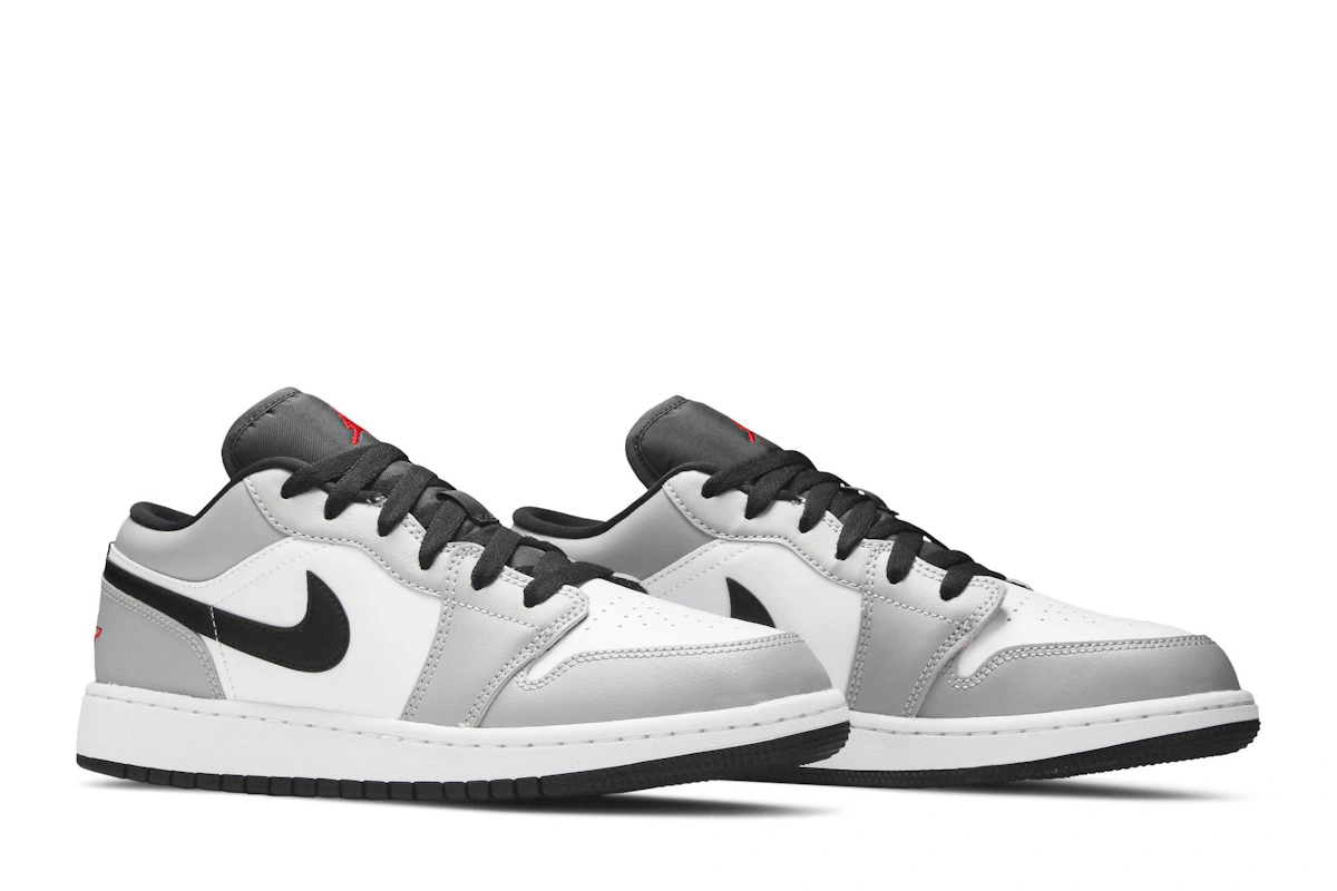 (Grade School) Air Jordan 1 Low 'Light Smoke Grey' 553560-030