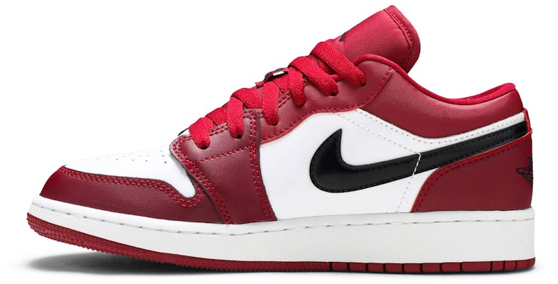 (Grade School) Air Jordan 1 Low 'Noble Red' 553560-604 Lookbook (Grade School) Air Jordan 1 Low 'Noble Red' 553560-604