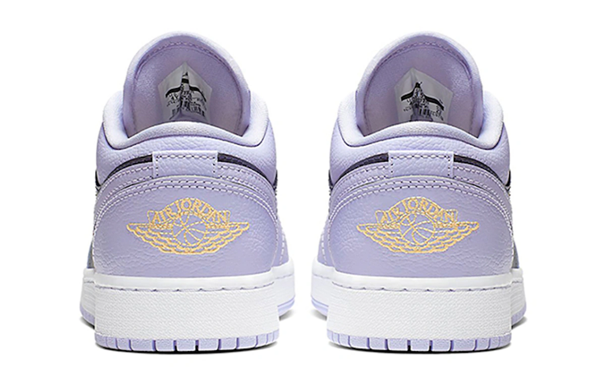 (Grade School) Air Jordan 1 Low 'Oxygen Purple' 554723-505