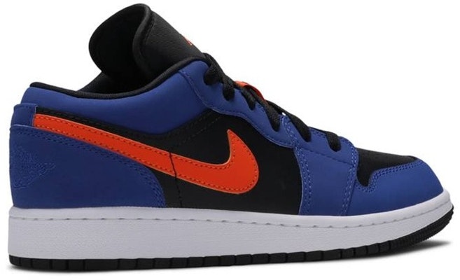 Air Jordan 1 Low 'Rush Blue' (Anak-Anak) 553560-480 Lookbook Air Jordan 1 Low 'Rush Blue' (Anak-Anak) 553560-480