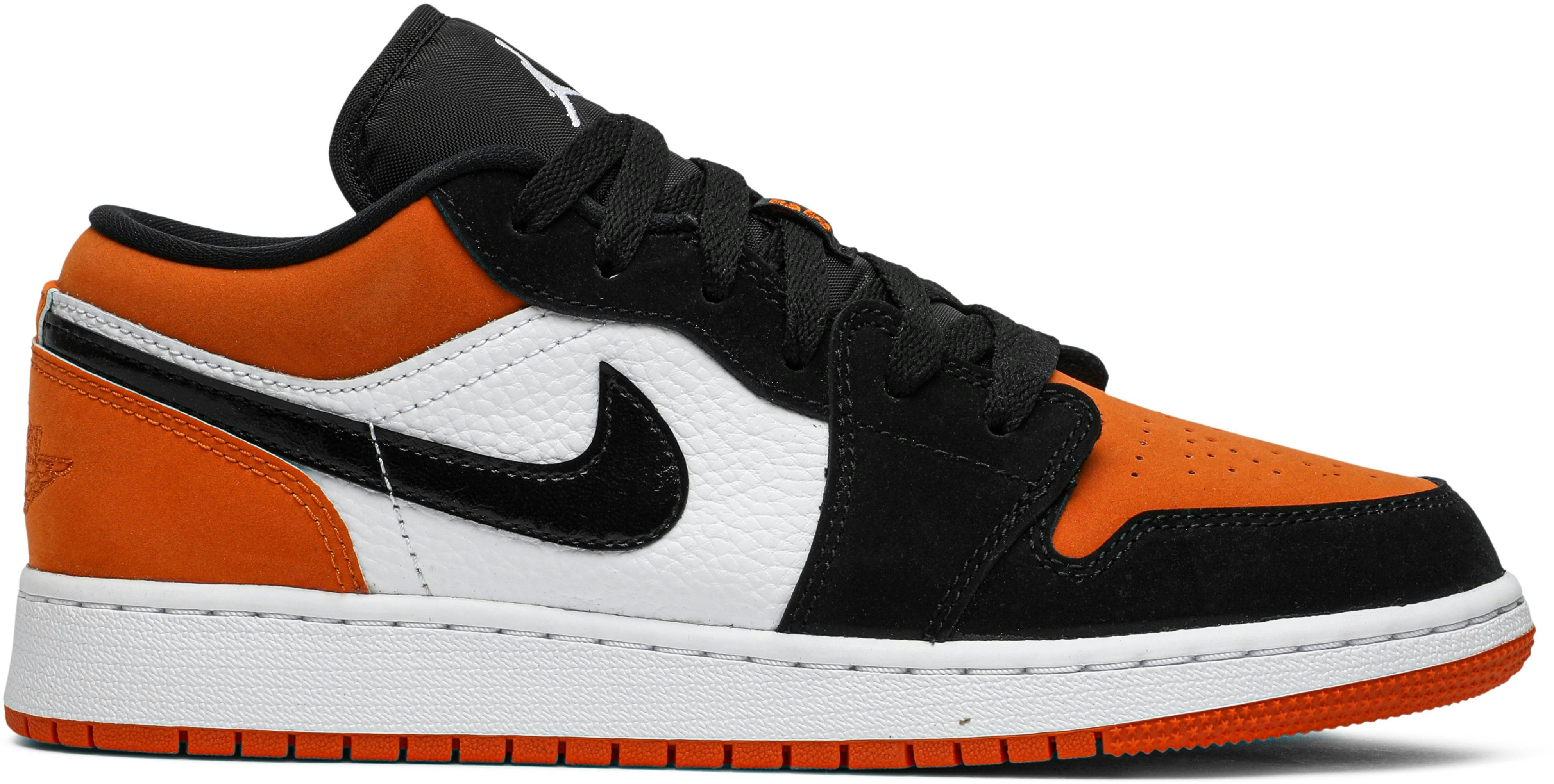 shattered backboard jordan 1 grade school