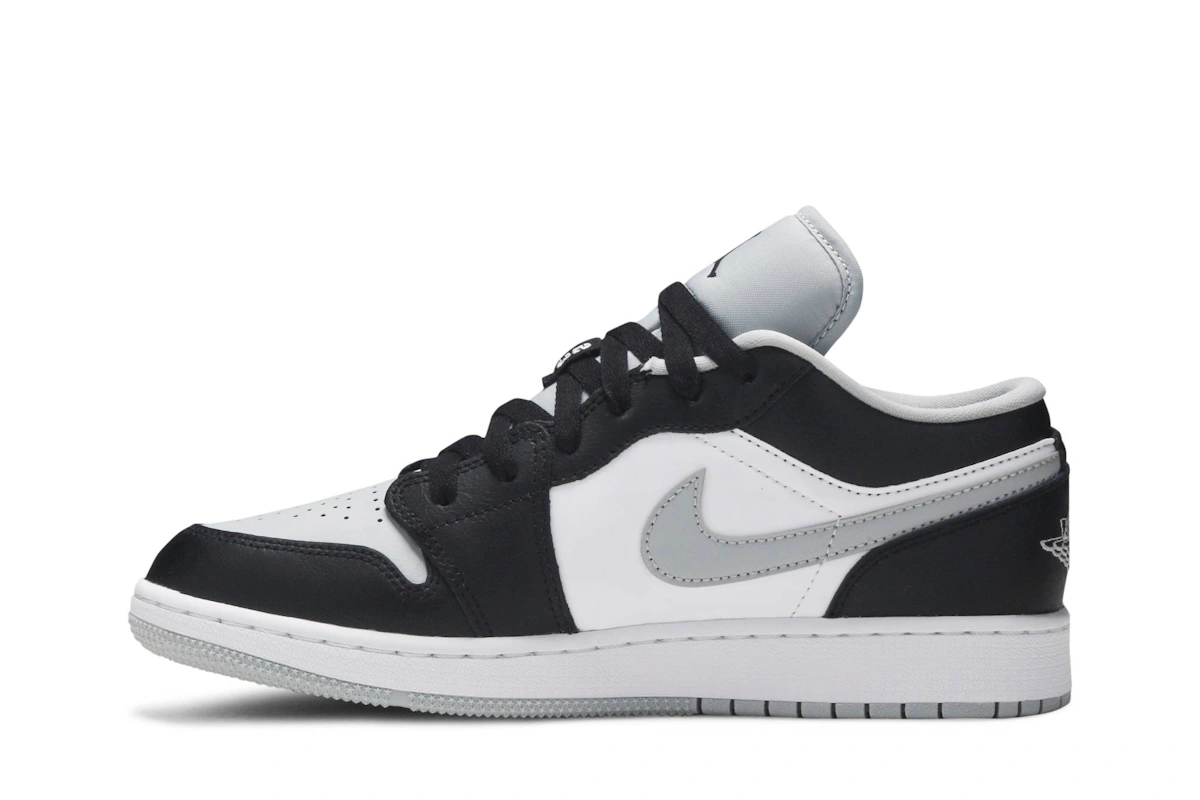 (Grade School) Air Jordan 1 Low 'Smoke Grey' 553560-039