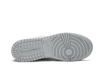 (Grade School) Air Jordan 1 Low 'Smoke Grey' 553560-039