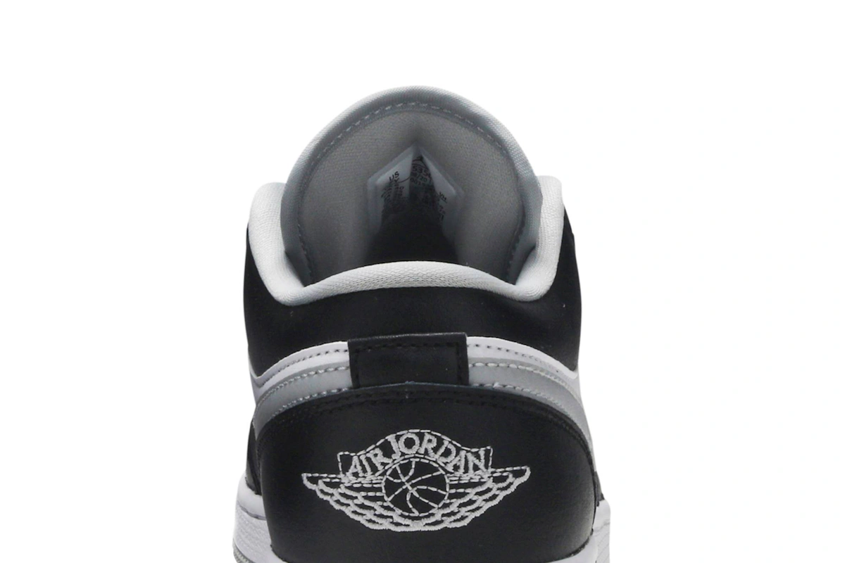 (Grade School) Air Jordan 1 Low 'Smoke Grey' 553560-039
