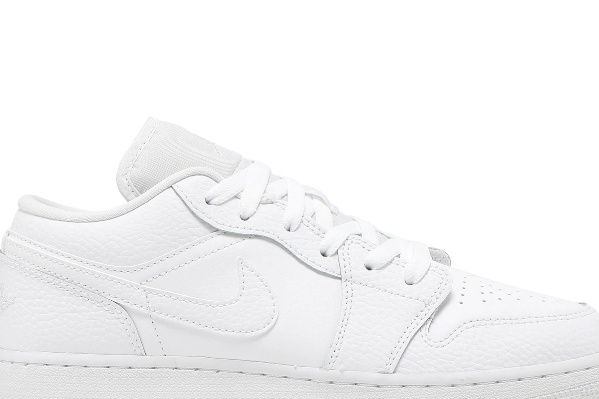 (Grade School) Air Jordan 1 Low 'Triple White' 553560-130