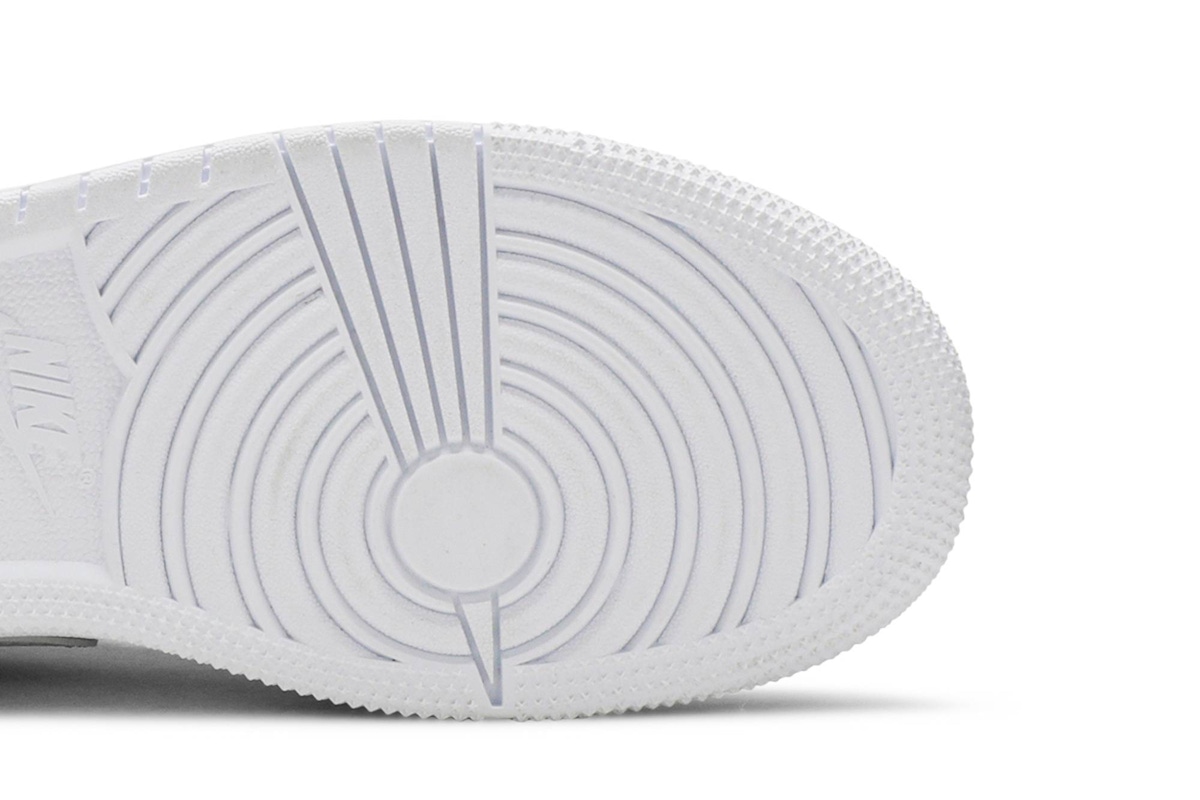 (Grade School) Air Jordan 1 Low 'White Black' 553560-101