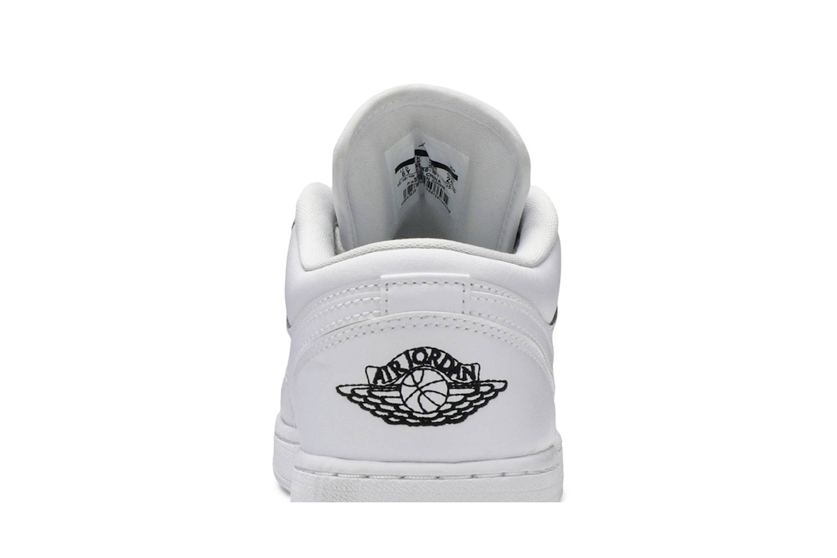 (Grade School) Air Jordan 1 Low 'White Black' 553560-101