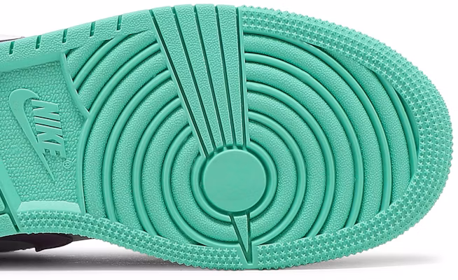 (GS) 에어 조던 1 로우 "화이트 바이올렛 쇼크" 553560-151 Purchase (GS) 에어 조던 1 로우 "화이트 바이올렛 쇼크" 553560-151