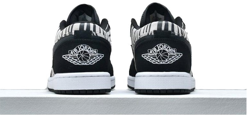 (Grade School) Air Jordan 1 Low 'Zebra' 553560-057 Cheap (Grade School) Air Jordan 1 Low 'Zebra' 553560-057