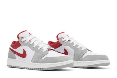 (Grade School) Air Jordan 1 Low SE 'Light Smoke Grey Gym Red' DM0589-016