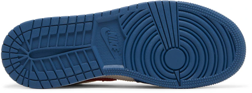 小学款 Air Jordan 1 低帮 SE '乱糟糟房间' DR6960-400 Shop 小学款 Air Jordan 1 低帮 SE '乱糟糟房间' DR6960-400