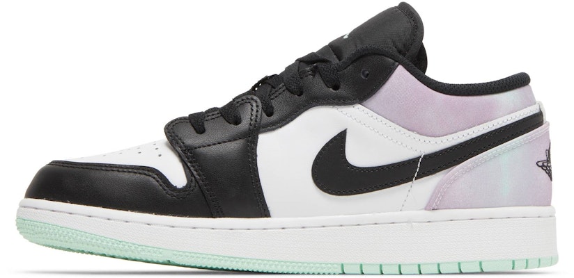 (Grade School) Air Jordan 1 Low SE 'Tie Dye' DQ2514-100 Lookbook (Grade School) Air Jordan 1 Low SE 'Tie Dye' DQ2514-100