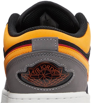 (Grade School) Air Jordan 1 Low SE 'Vivid Orange' FN7671-008 Sizing (Grade School) Air Jordan 1 Low SE 'Vivid Orange' FN7671-008