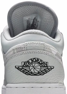 (Año Escolar) Air Jordan 1 Low SE 'Camuflaje Blanco' DD3234-100 Sizing (Año Escolar) Air Jordan 1 Low SE 'Camuflaje Blanco' DD3234-100