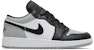(Akademik) Air Jordan 1 Low Shadow Toe Kanak-Kanak 553560-052