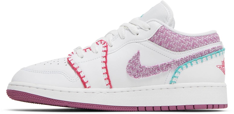 (Grade School) Air Jordan 1 Low White Light Bordeuax DM9037-100 Lookbook (Grade School) Air Jordan 1 Low White Light Bordeuax DM9037-100