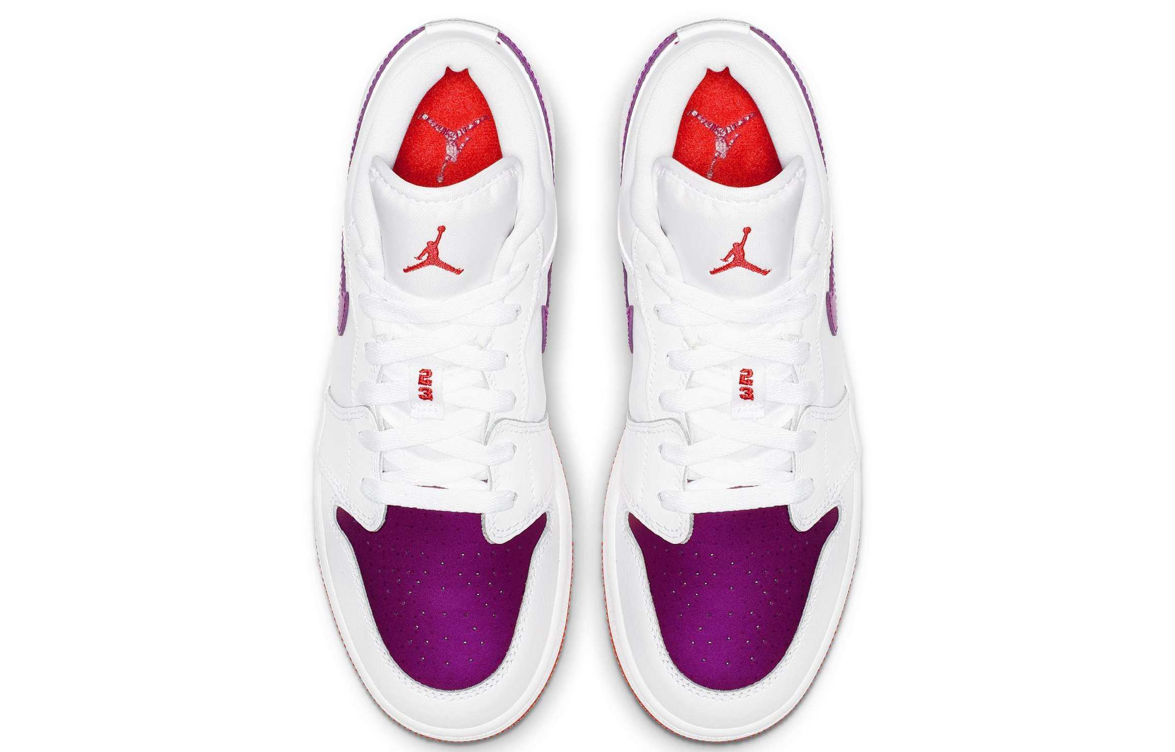 Lookbook GS エア ジョーダン 1 ロー 白トゥルーベリー 554723-161