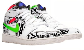 (초등학생) 에어 조던 1 미드 '올오버 로고' 554725-143 Lookbook (초등학생) 에어 조던 1 미드 '올오버 로고' 554725-143