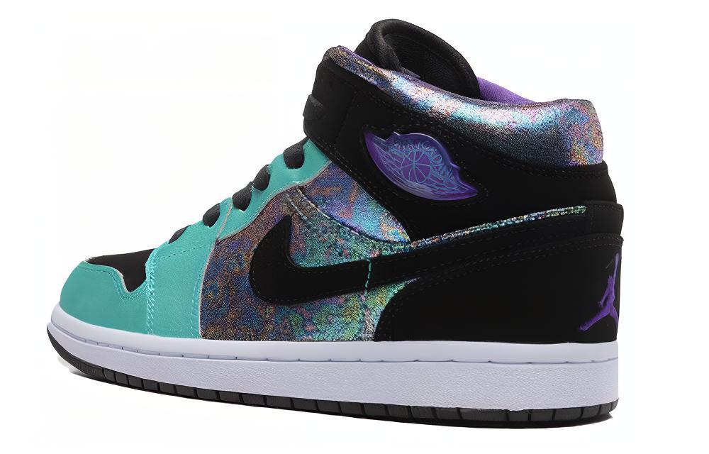 Lookbook （學齡版）Air Jordan 1 Mid 'Atomic Teal Ultraviolet' 555112-309