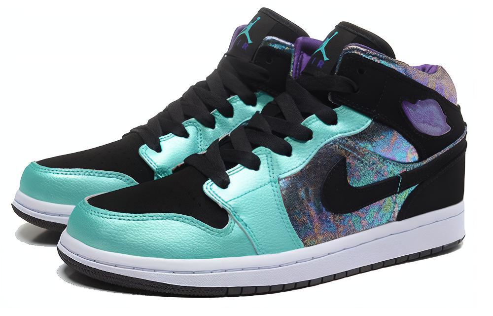Shop （學齡版）Air Jordan 1 Mid 'Atomic Teal Ultraviolet' 555112-309