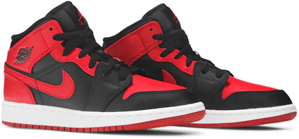 Cheap (Grade School) Air Jordan 1 Mid 'Banned' 2020 554725-074