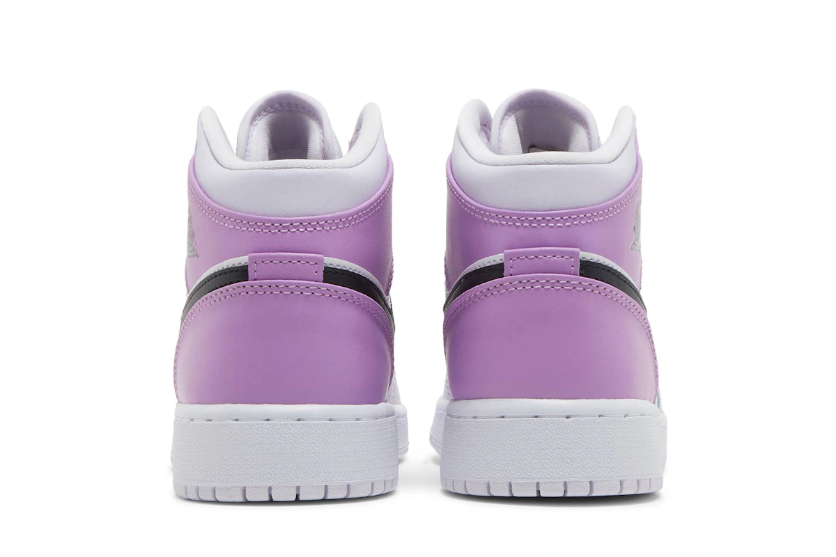 (Grade School) Air Jordan 1 Mid 'Barely Grape' DQ8423-501