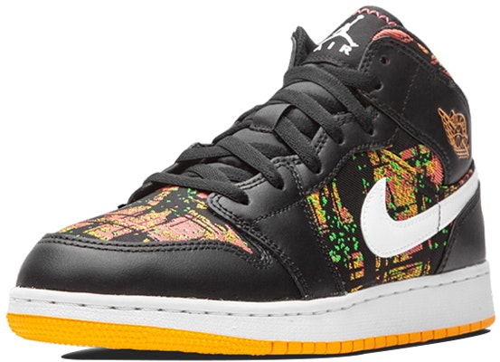 (國小用) Air Jordan 1 中筒 '黑色雷射橘' 555112-003 Lookbook (國小用) Air Jordan 1 中筒 '黑色雷射橘' 555112-003