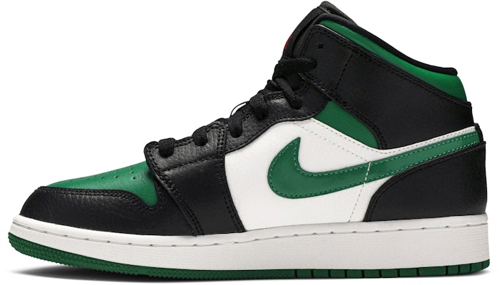 (GS) 에어 조던 1 미드 "블랙 파인 그린" 🌲🏀 554725-067 Lookbook (GS) 에어 조던 1 미드 "블랙 파인 그린" 🌲🏀 554725-067