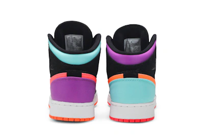 (Grade School) Air Jordan 1 Mid 'Candy' 554725-083